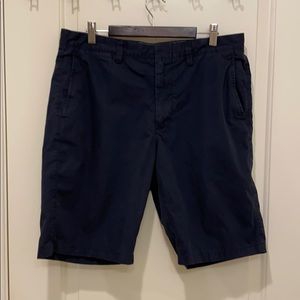 J.Crew classic 10.5” man’s short.